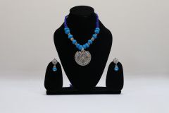  NECKLACE WITH PENDENT BLUE DORI 